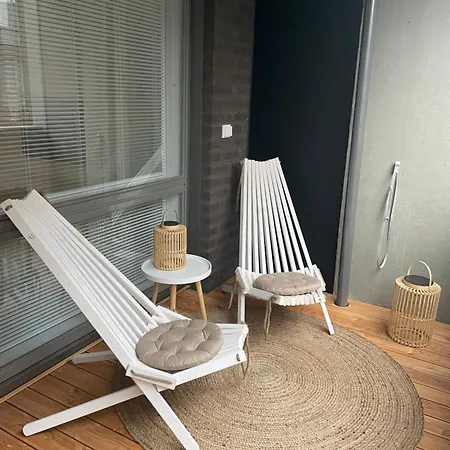Yksioe Loistavalla Sijainnilla Sekae Yhteyksillae Vantaa Exterior foto