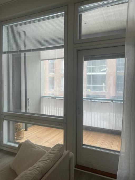 Yksioe Loistavalla Sijainnilla Sekae Yhteyksillae Apartment Vantaa